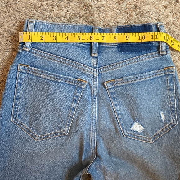 Abercrombie & Fitch The 90’s Straight Ultra High Rise Jeans 24 - Picture 6 of 14